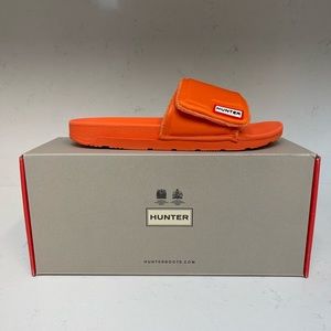 Hunter Dorris slide sandal